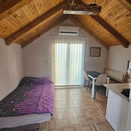 Blanca 4 Nova Bila